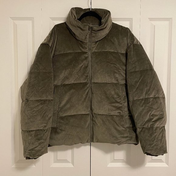 NWT Abercrombie Men's Relaxed Corduroy Heavyweight Puffer - Picture 2 of 6
